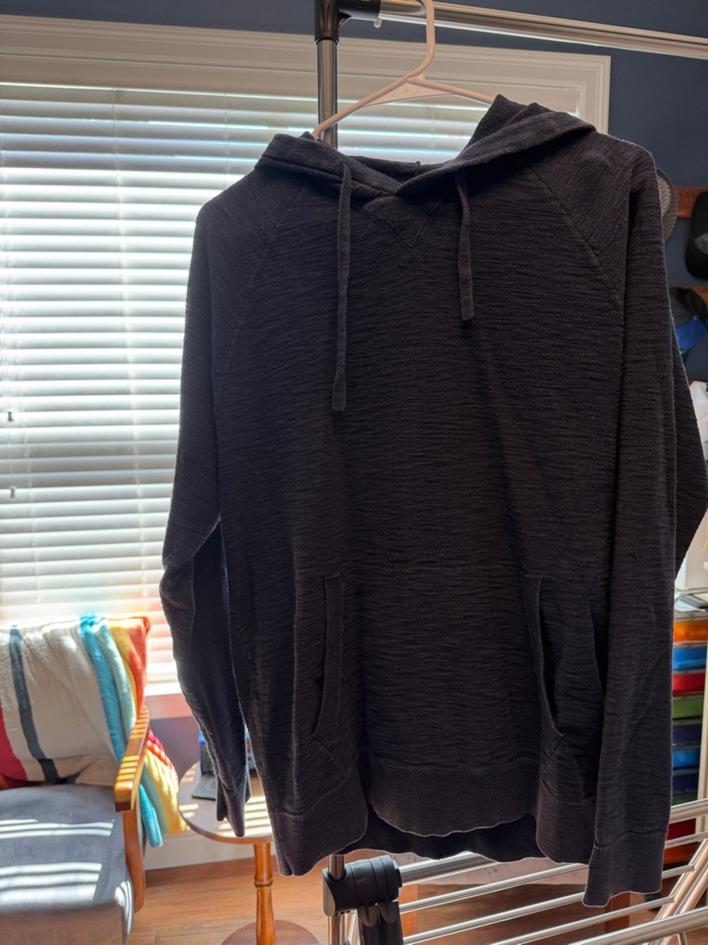 Men's Navy Hooded Pullover Sweatshirt